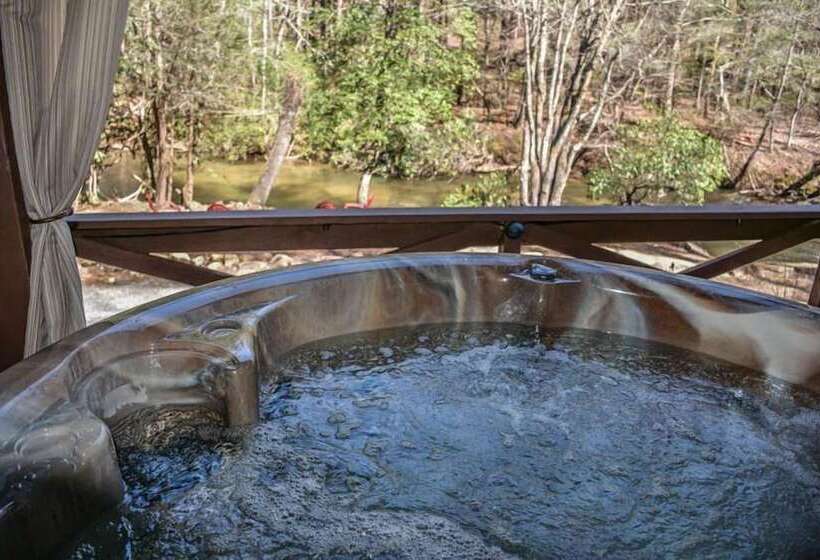 Creeksong
