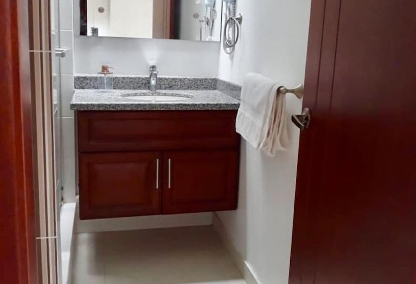 هتل Bamboo Village Place