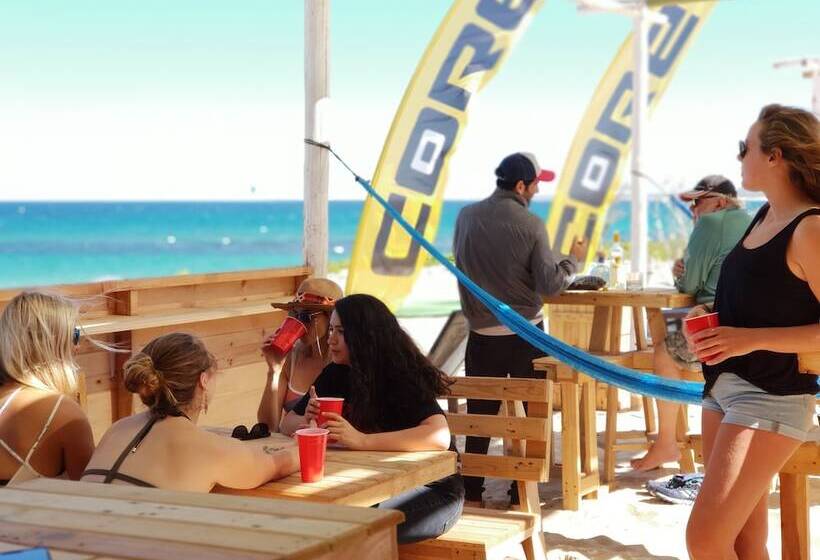 هتل Chilochill Glamping Resort