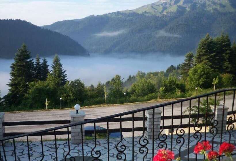 בית מלון כפרי Magiossi