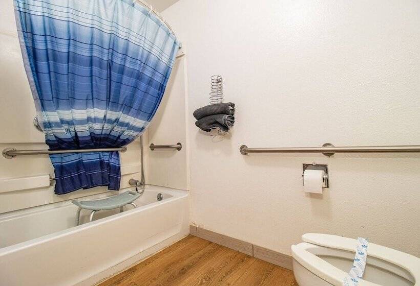 فندق Manitou Cog Lodge Inc Dba Manitou Inn