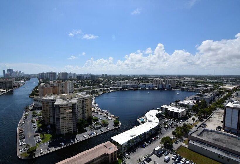 فندق Stuning Ocean View 3 Bed 3 Bath Across The Beach @ Beachwalk