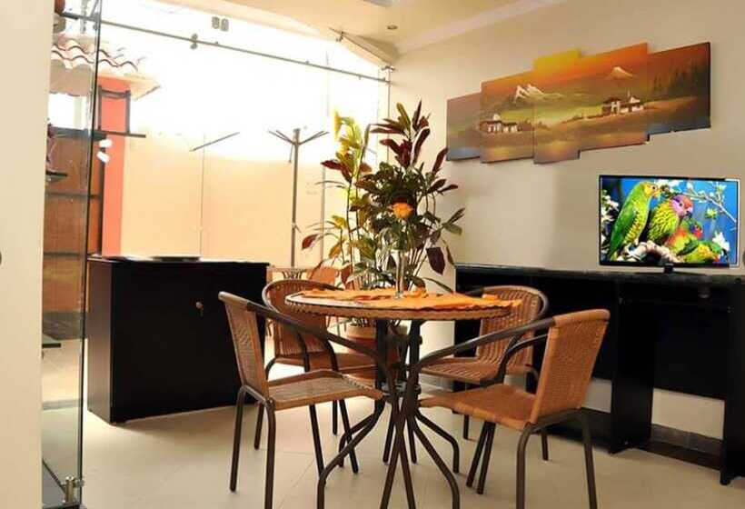 هتل Tababela Land