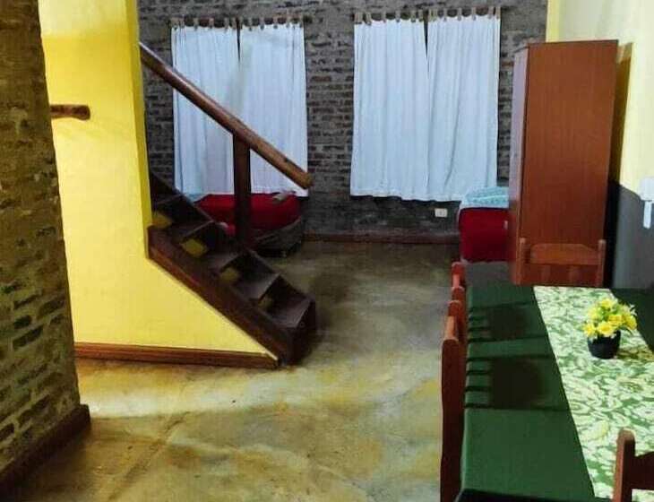 هتل Village Del Sol