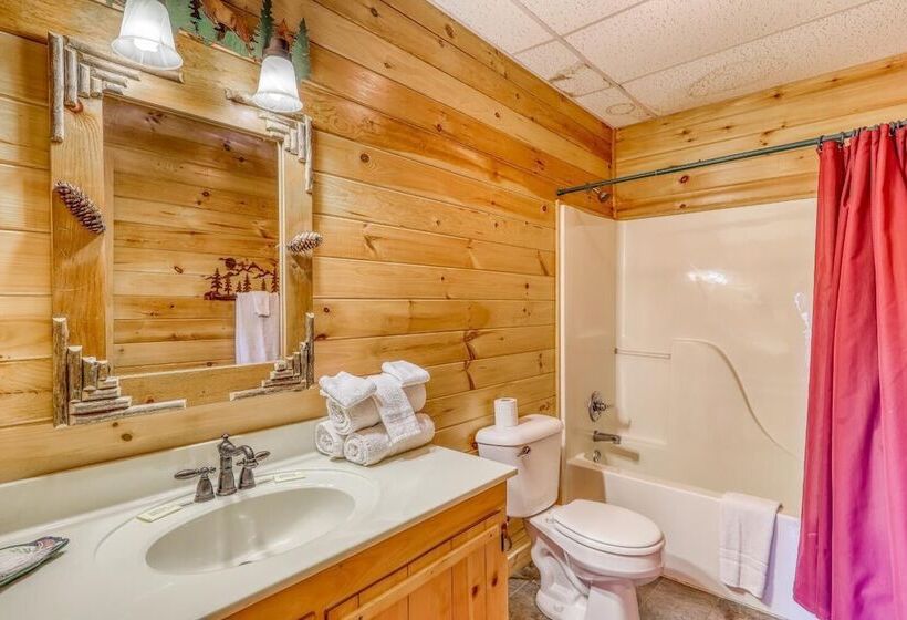Paradise Lodge