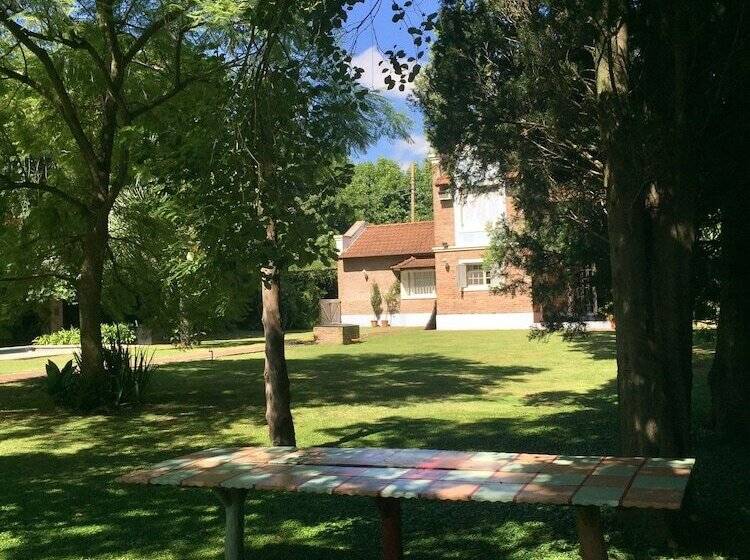 بنسيون Casa De La Visitación