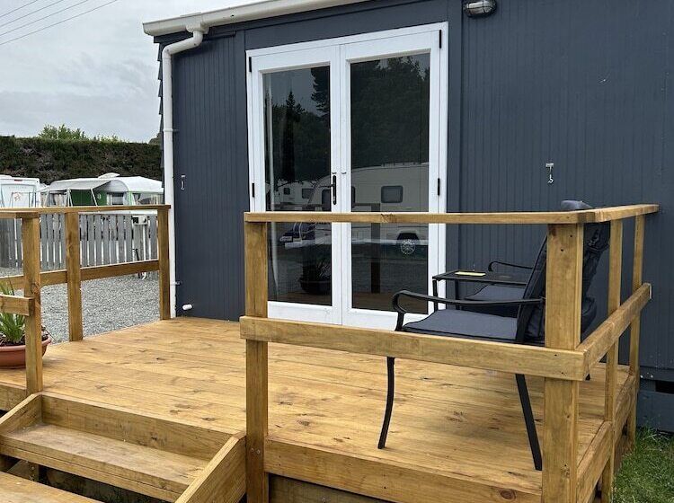 منتجع Leithfield Beach Holiday Park