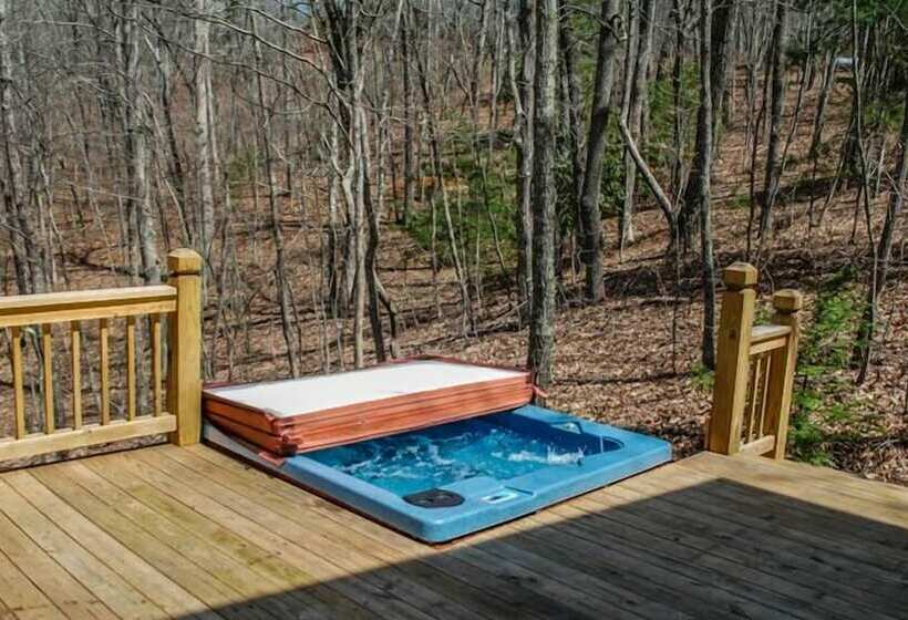 Wolf`s Den