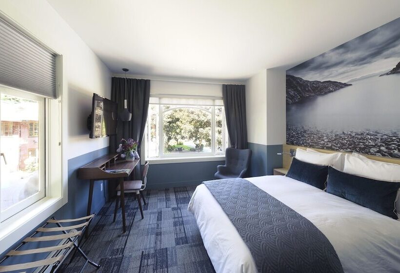 فندق Artisan Suites On Bowen