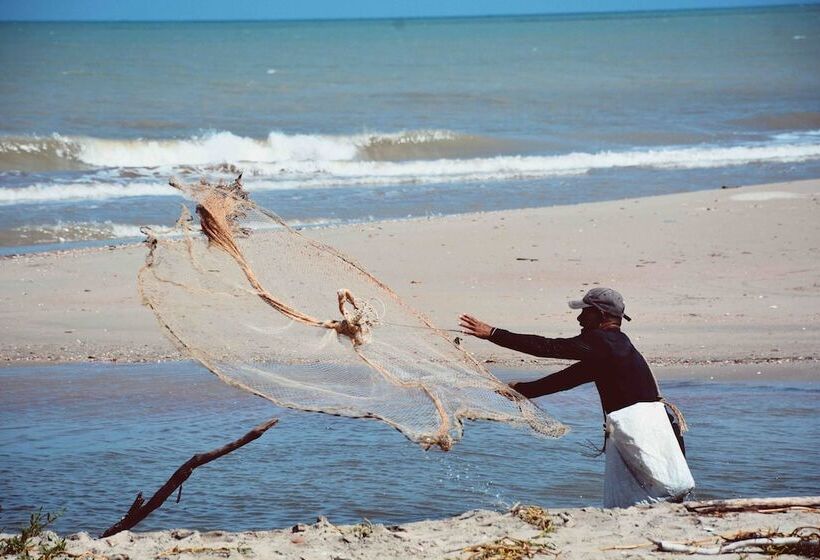 هتل Awatawaa Ecolodge