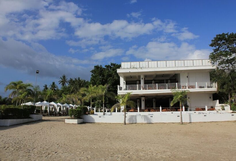 酒店 Laiya White Cove Beach Resort