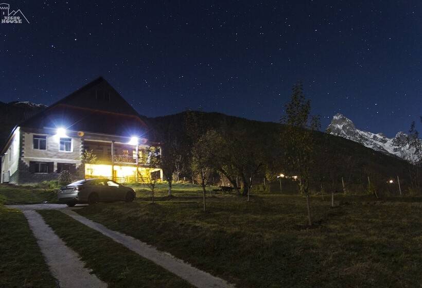 پانسیون Becho House