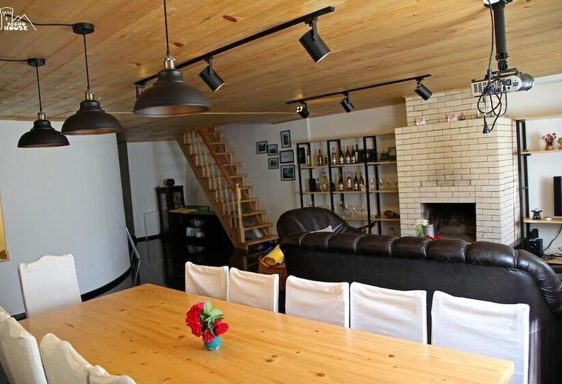 پانسیون Becho House