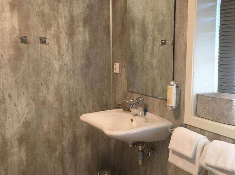 Værlandet Havhotell