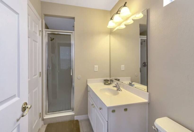 Watersong   Luxurious 5bd/4.5ba Pool Home #5wr510