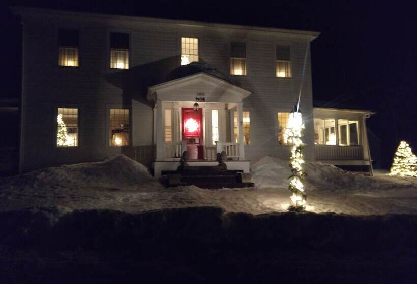 Bed and Breakfast The Buckmaster Inn