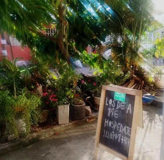 مسافرخانه Los De A Pie
