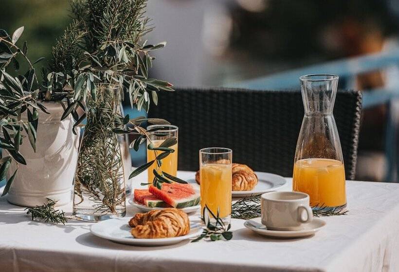 בית מלון כפרי Colentum Resort Murter