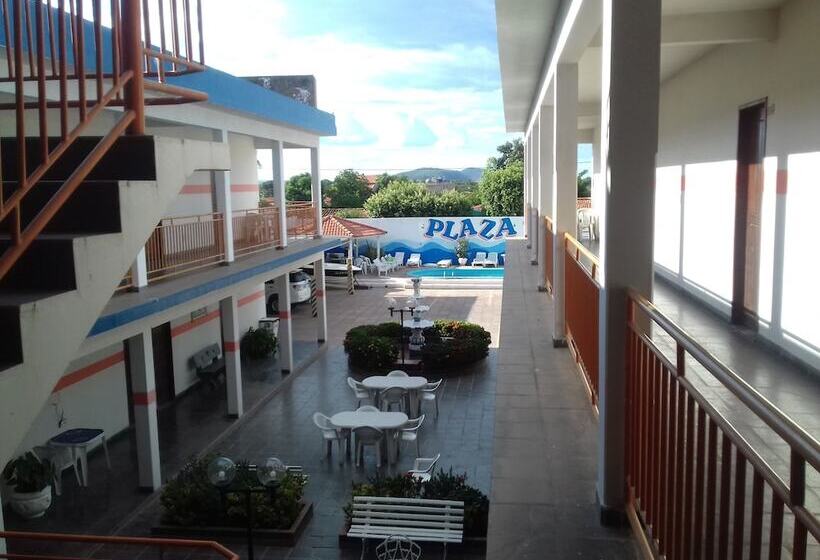 Отель Plaza