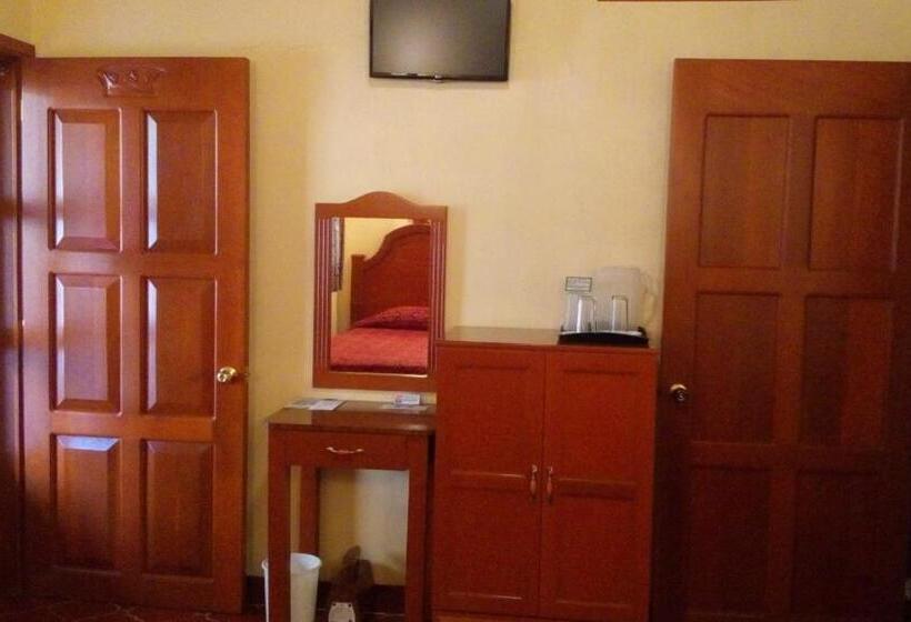 فندق Posada Del Rey