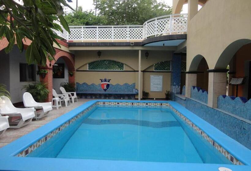 فندق Posada Del Rey