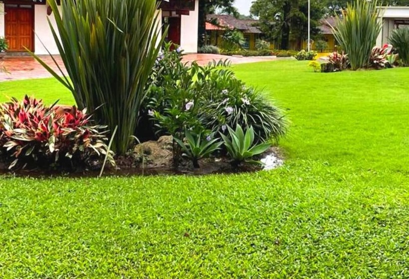 هتل Pueblito Cafetero