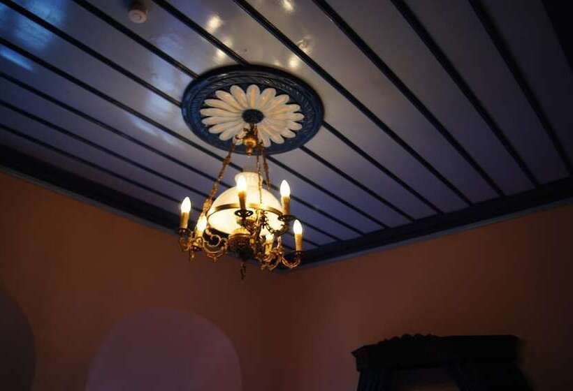 בית מלון כפרי Ta Xelidonakia