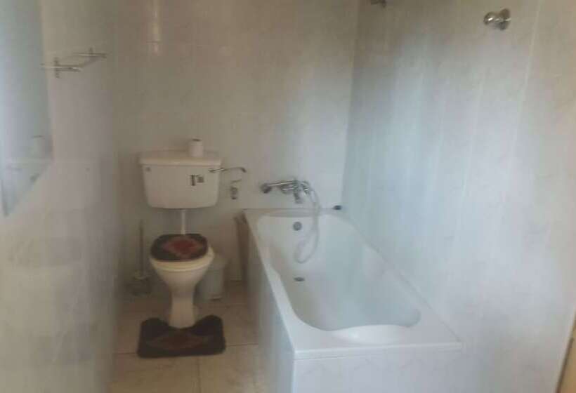 فندق Yelsking Royal Lodge