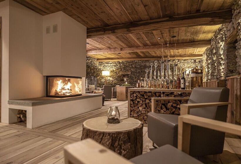 In Lain Hotel Cadonau