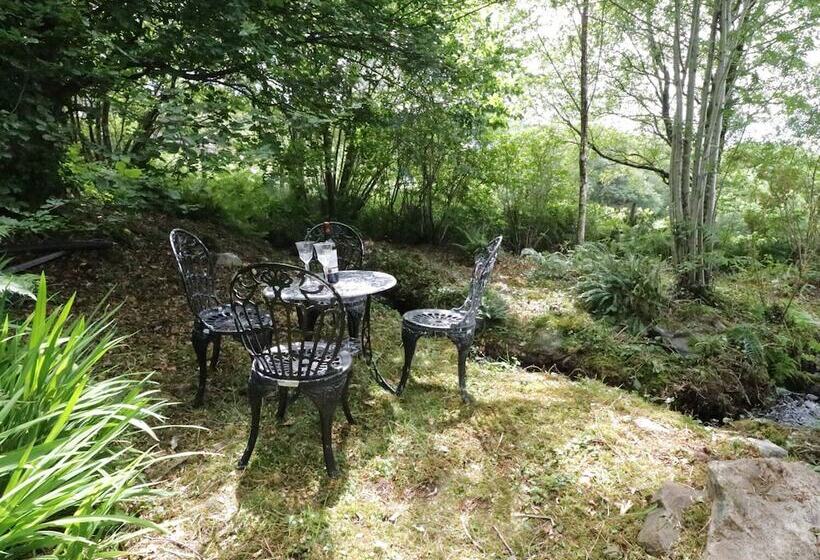 Moelfre Cottage