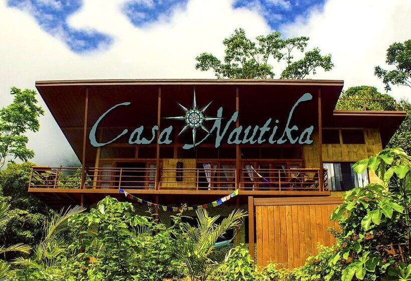 ペンション Casa Nautika Guest House