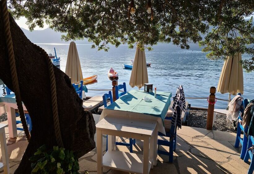 Akkum Gezer Motel