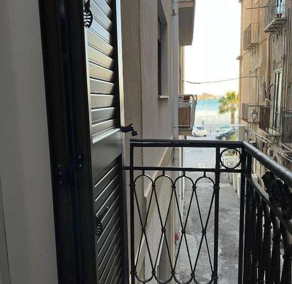 تختخواب و صبحانه Al Vico Pescatori