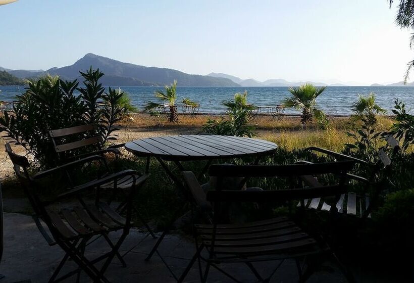 تختخواب و صبحانه Angora Motel & Camping & Restaurant