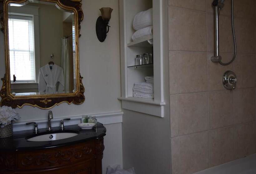 تختخواب و صبحانه Cedar Spring Inn & Spa