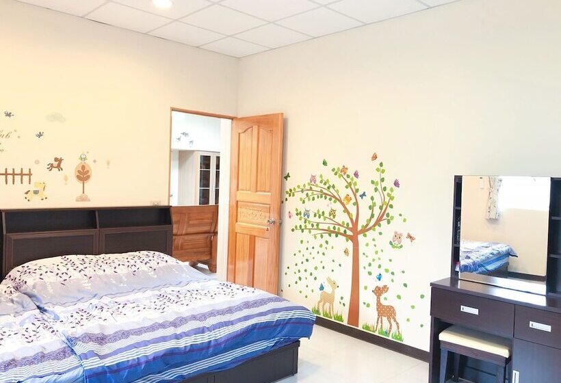 تختخواب و صبحانه Look Tea House