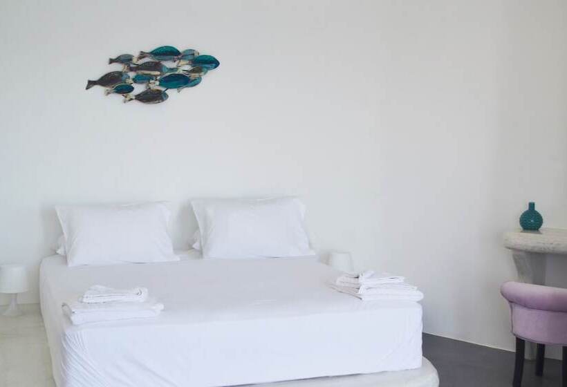 هتل Golden Beach Resort Anafi