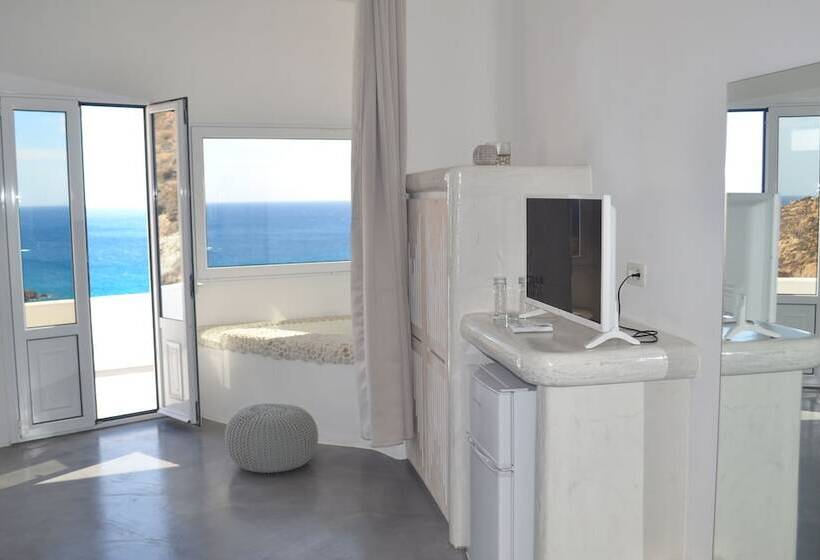 هتل Golden Beach Resort Anafi