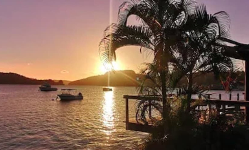 Otel Puataukanave International