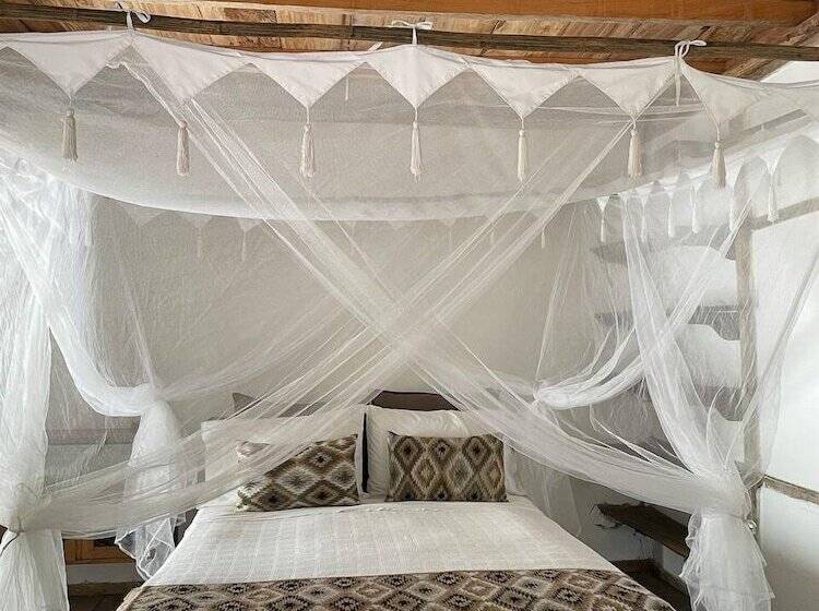 هتل Reserva Natural El Matuy