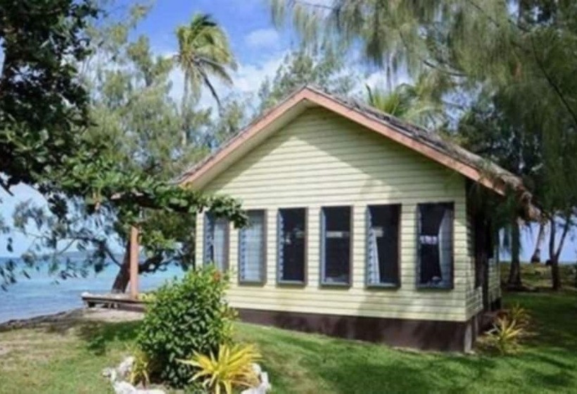 هتل Safe Landing Ecolodge