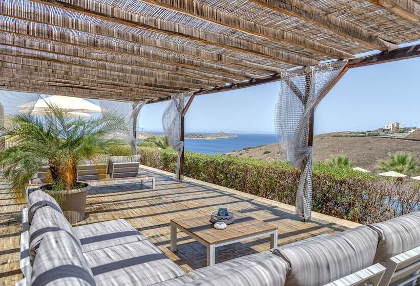 Sunrise Beach Suites