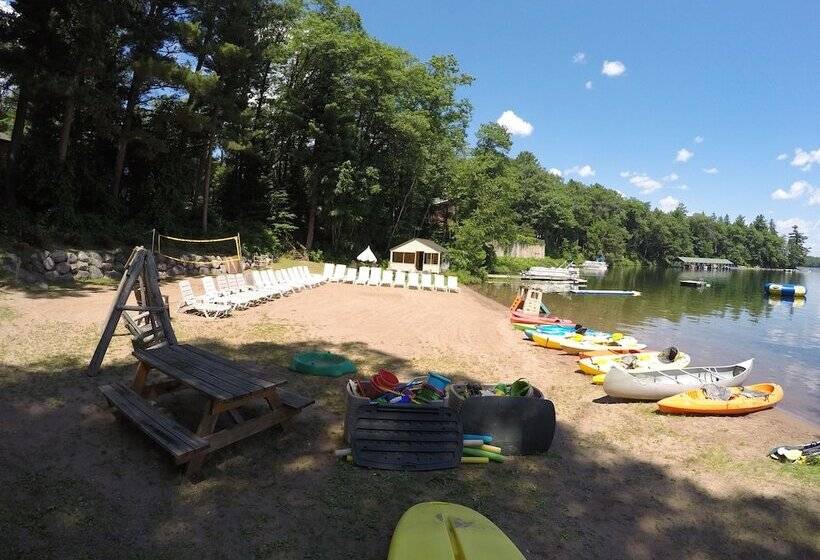 Timber Bay Resort