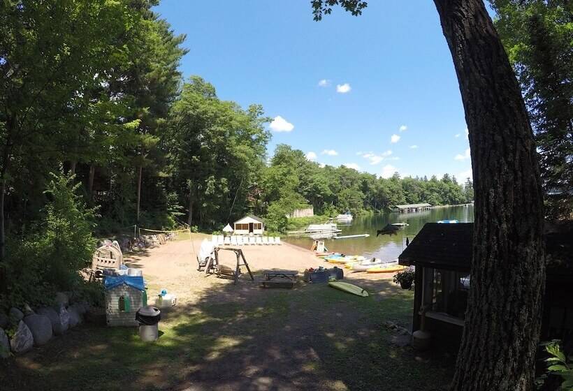 Timber Bay Resort