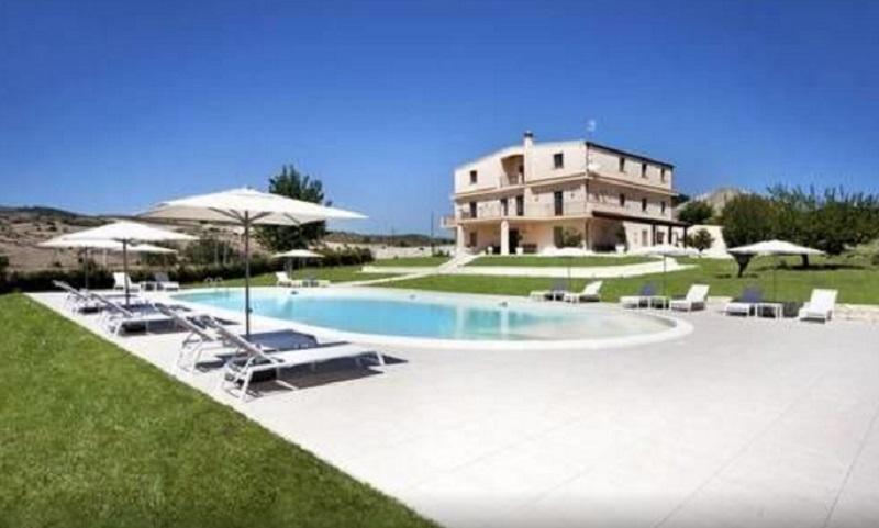 Arucimeli Resort