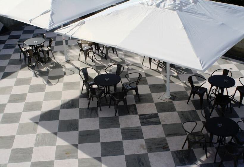 צימר N1 Hostel Apartments & Suites