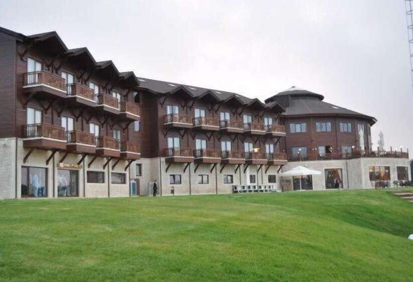 בית מלון כפרי Fenerbahce Topuk Yaylasi Resort & Sport Topuk Yaylası