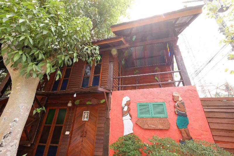 هتل P&p Coffee & Resort Maesariang