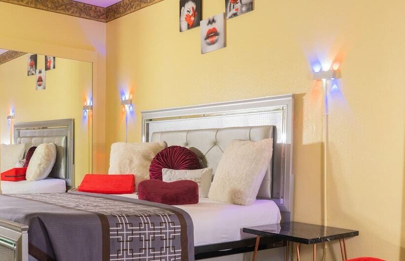 汽车旅馆  Luxe Inn And Suites