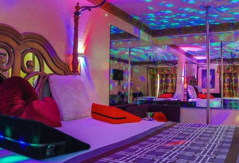 汽车旅馆  Luxe Inn And Suites
